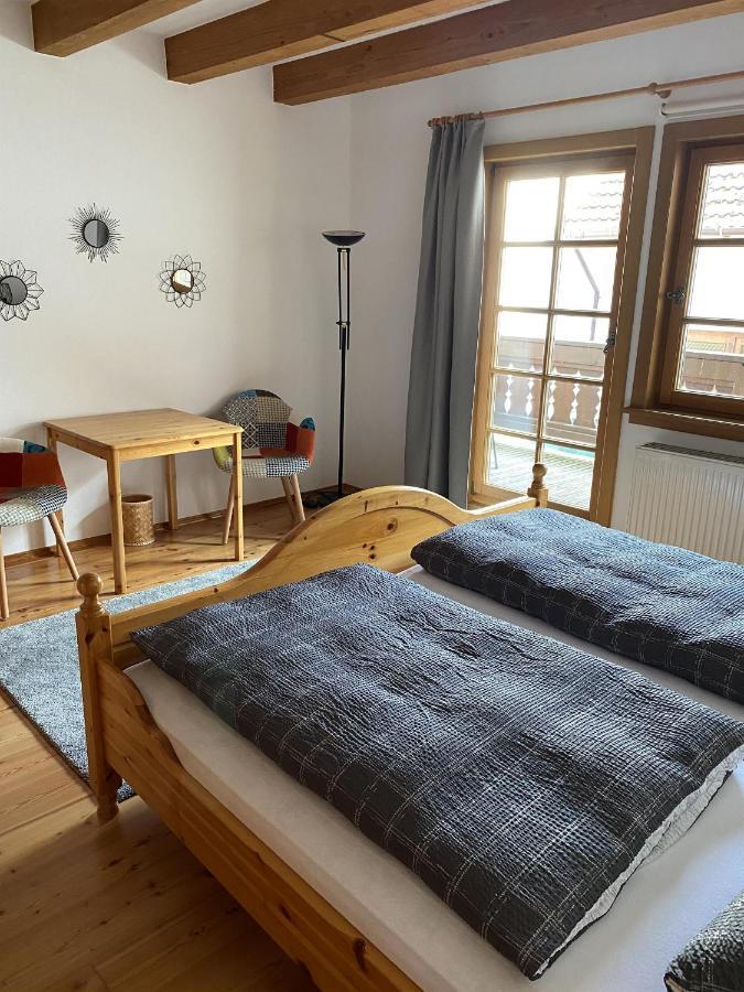 Gaestehaus Winzerhof Bader Heuchelheim-Klingen エクステリア 写真